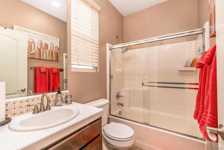 7595 Chicago Dr, La Mesa, California 91941