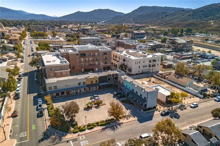 41920 6th Street, Temecula, California 92590