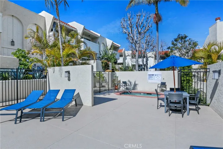 215 Valley Drive, Hermosa Beach, California 90254