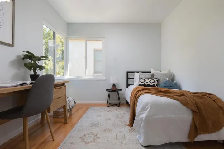 6701 Chabot Rd, Oakland, California 94618