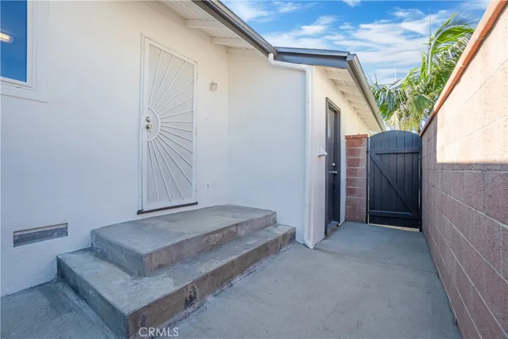 23128 Meyler Avenue, Torrance, California 90502
