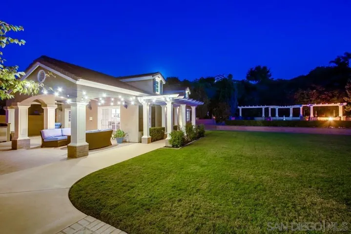 14476 Trailwind Rd, Poway, California 92064