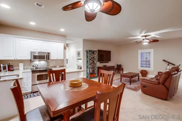 14476 Trailwind Rd, Poway, California 92064