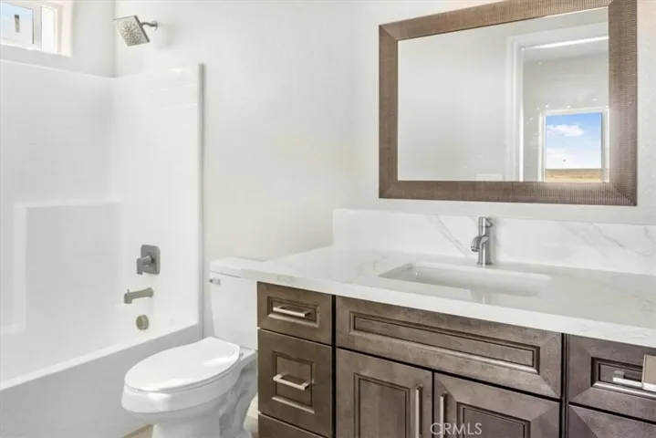 18248 Live Oak Street, Hesperia, California 92345