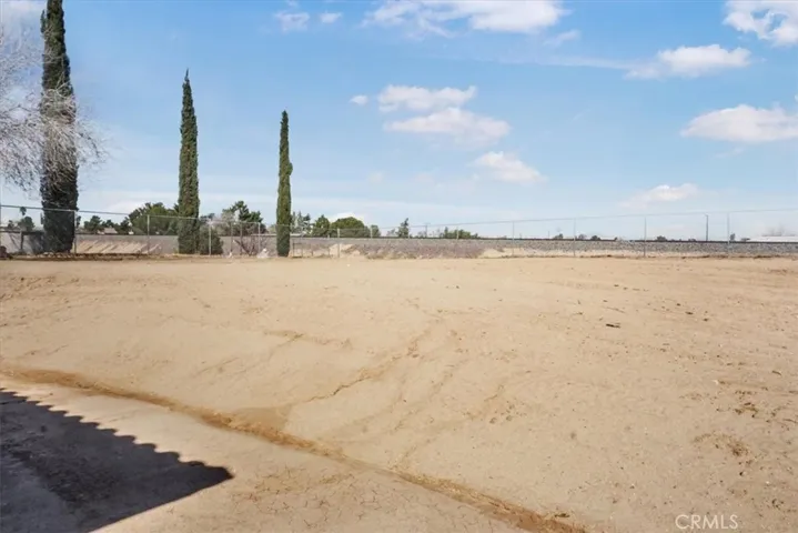 18248 Live Oak Street, Hesperia, California 92345