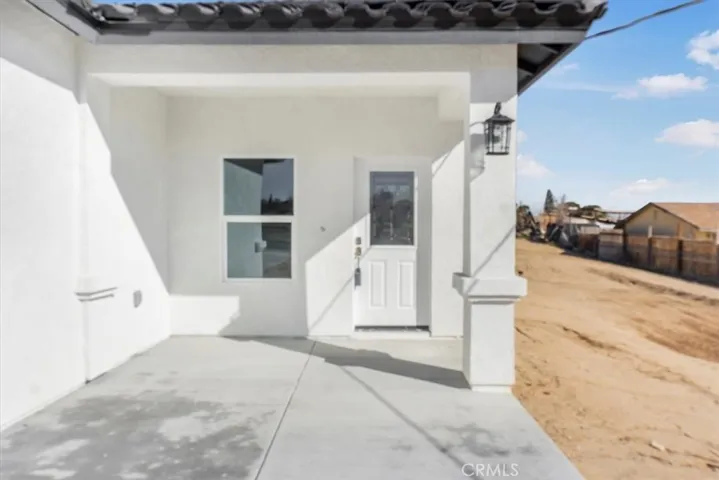 18248 Live Oak Street, Hesperia, California 92345