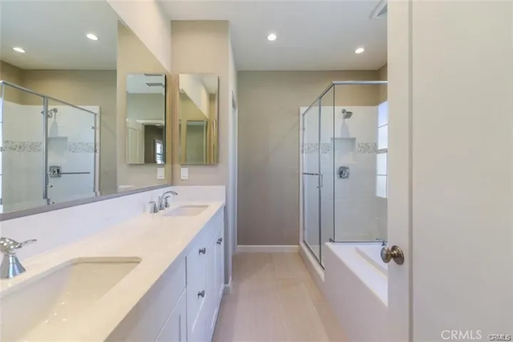160 Falcon Ridge, Irvine, California 92618