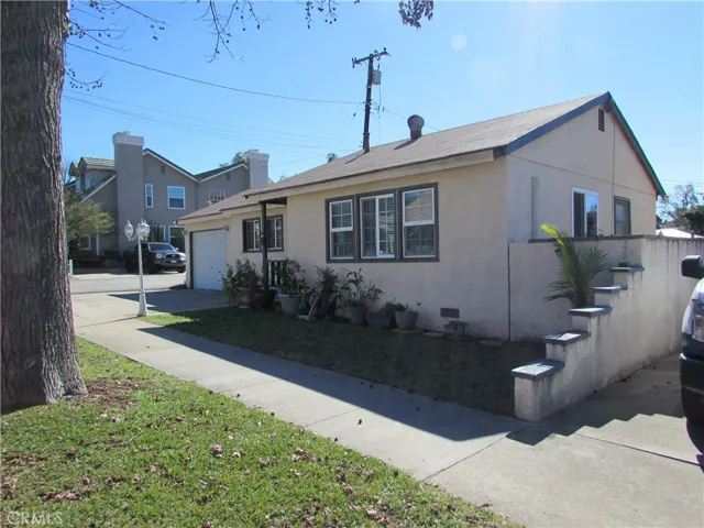 2 br unit