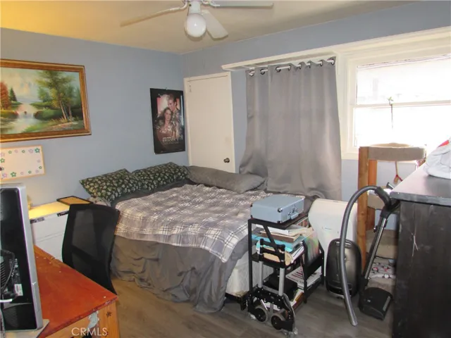 2 br unit  br