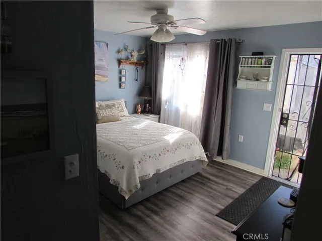 2 br unit  large br