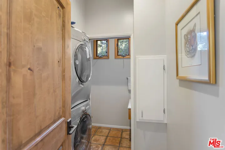 Powder and laundry