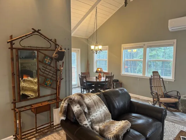 21871 Crestline Road, Palomar Mountain, California 92060