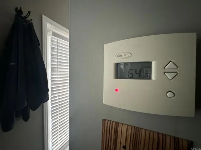 Thermostat controlled forced air heat.