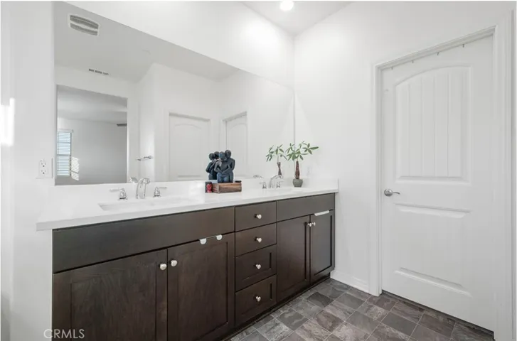 16502 Casa Grande Avenue 528, Fontana, California 92336