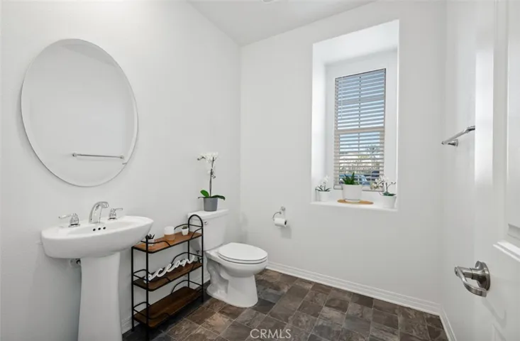 16502 Casa Grande Avenue 528, Fontana, California 92336