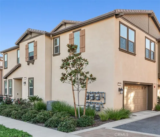 16502 Casa Grande Avenue 528, Fontana, California 92336