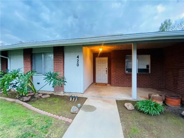 420 Lakeside Avenue, Redlands, California 92373