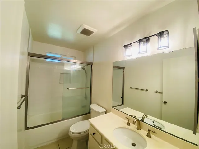 420 Lakeside Avenue, Redlands, California 92373
