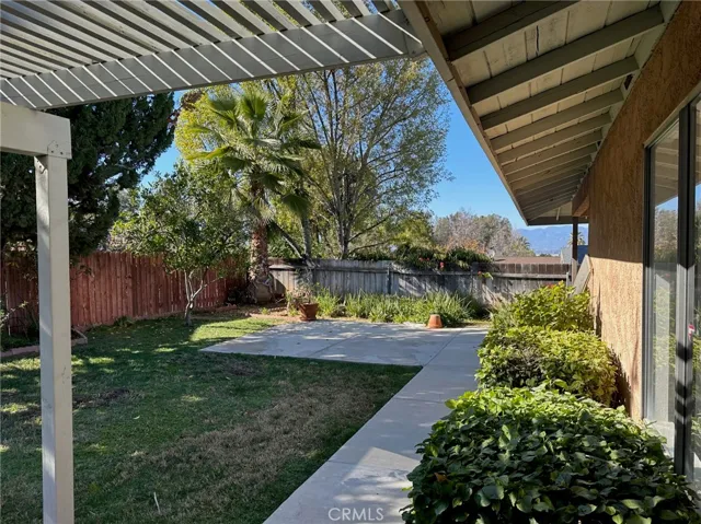 420 Lakeside Avenue, Redlands, California 92373
