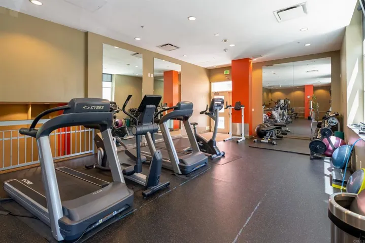 300 W Beech St. 1602, San Diego, California 92101