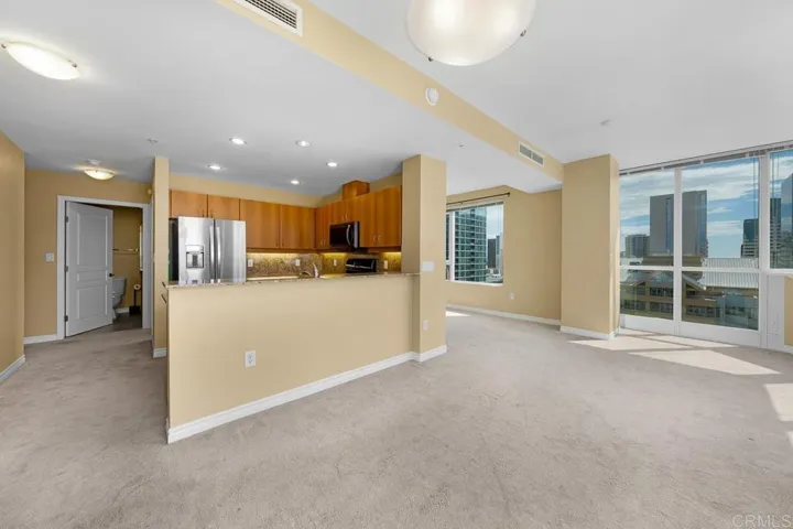 300 W Beech St. 1602, San Diego, California 92101