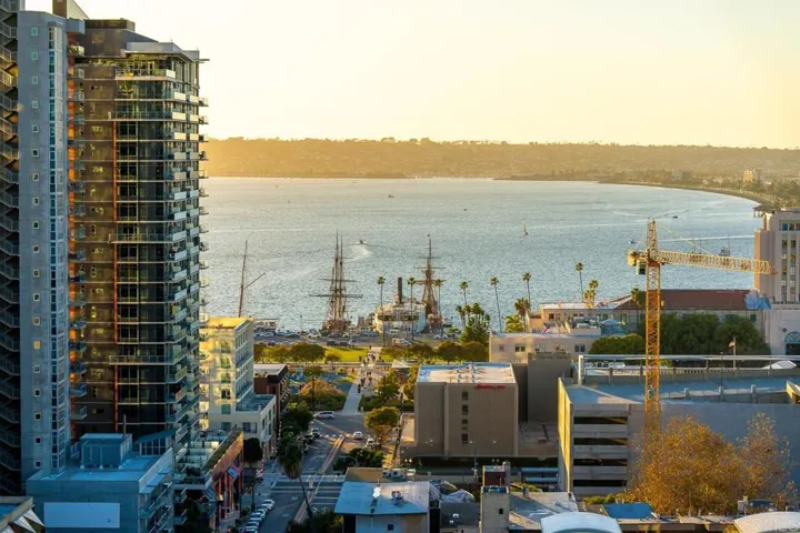 300 W Beech St. 1602, San Diego, California 92101
