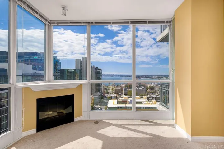 300 W Beech St. 1602, San Diego, California 92101