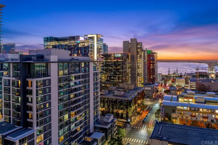 300 W Beech St. 1602, San Diego, California 92101
