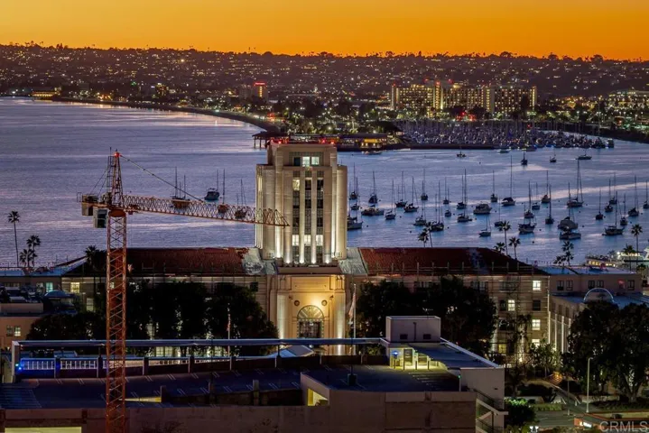 300 W Beech St. 1602, San Diego, California 92101