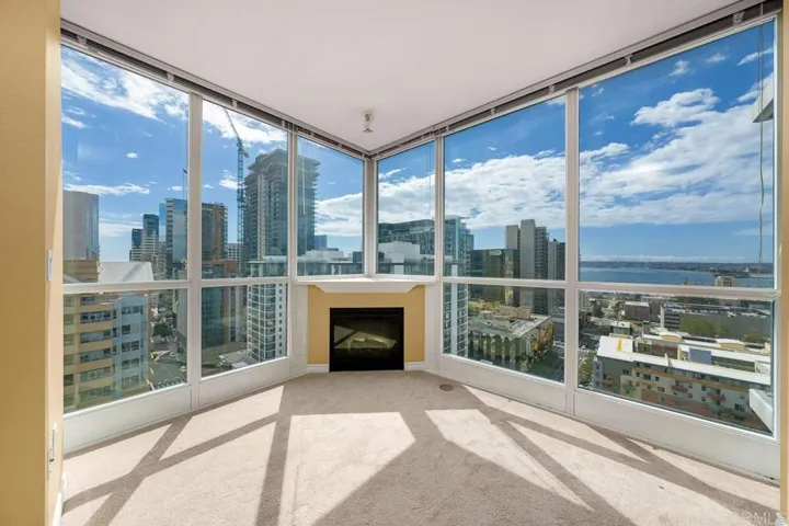 300 W Beech St. 1602, San Diego, California 92101