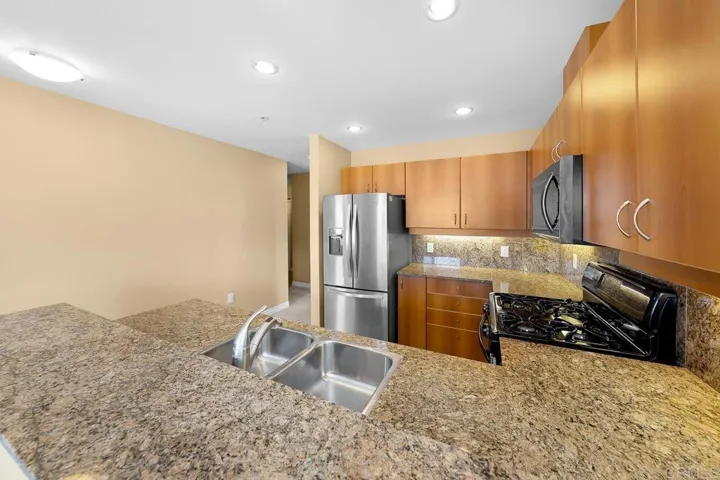 300 W Beech St. 1602, San Diego, California 92101