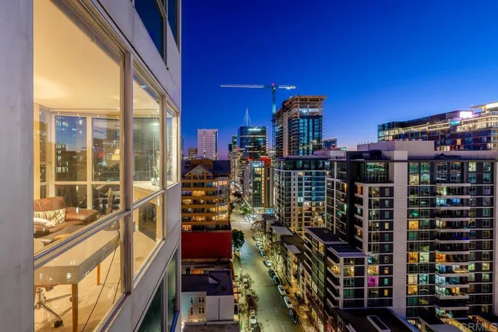 300 W Beech St. 1602, San Diego, California 92101