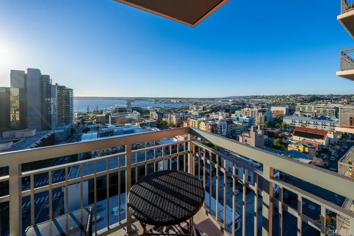 300 W Beech St. 1602, San Diego, California 92101