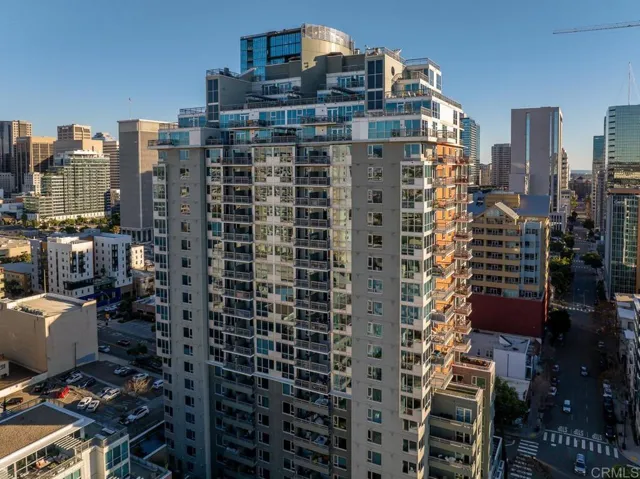 300 W Beech St. 1602, San Diego, California 92101