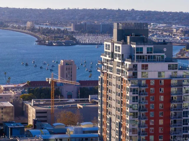 300 W Beech St. 1602, San Diego, California 92101