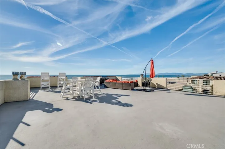 72 The Strand Unit 5, Hermosa Beach, California 90254