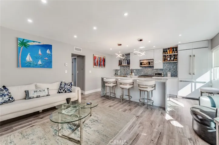 72 The Strand Unit 5, Hermosa Beach, California 90254