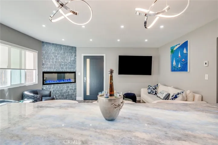 72 The Strand Unit 5, Hermosa Beach, California 90254