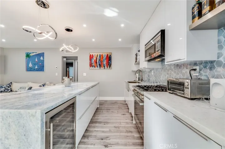 72 The Strand Unit 5, Hermosa Beach, California 90254