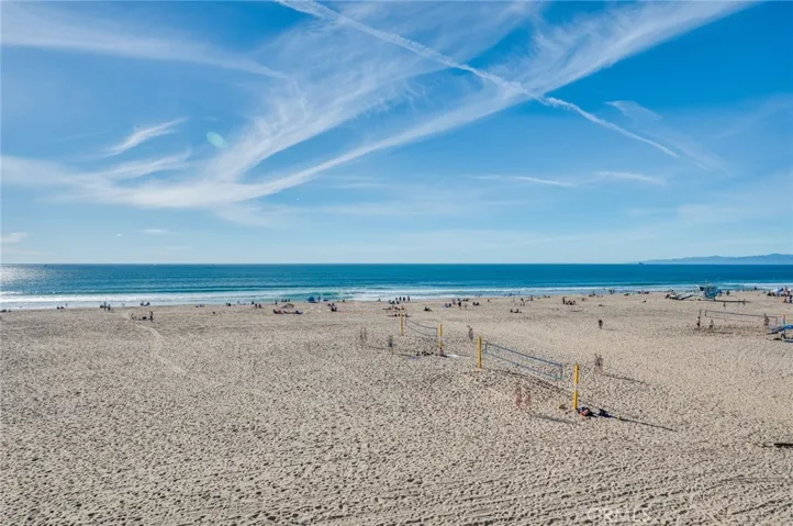 72 The Strand Unit 5, Hermosa Beach, California 90254