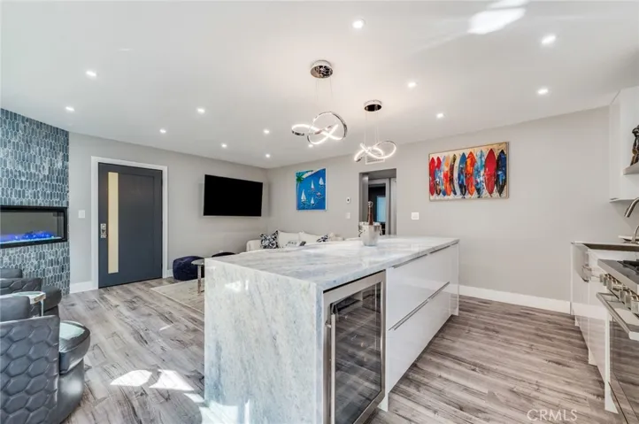 72 The Strand Unit 5, Hermosa Beach, California 90254