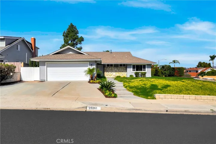 25261 Vespucci Road, Laguna Hills, California 92653