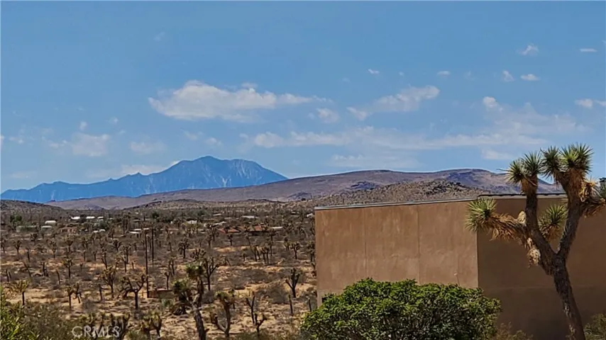 Zoomed in view of San Jacinto from the property.