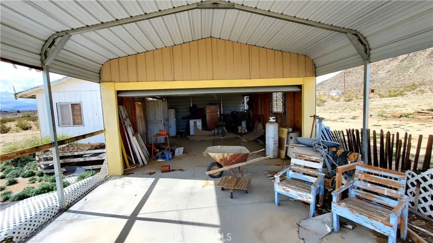 Homestead shop/carport.