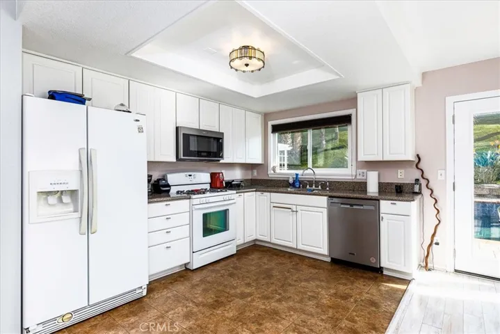 25423 Boxelder Drive, Murrieta, California 92563
