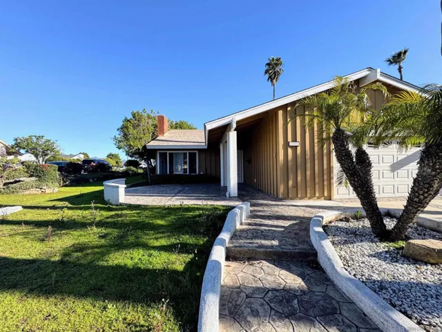 17191 Libertad Dr, San Diego, California 92127