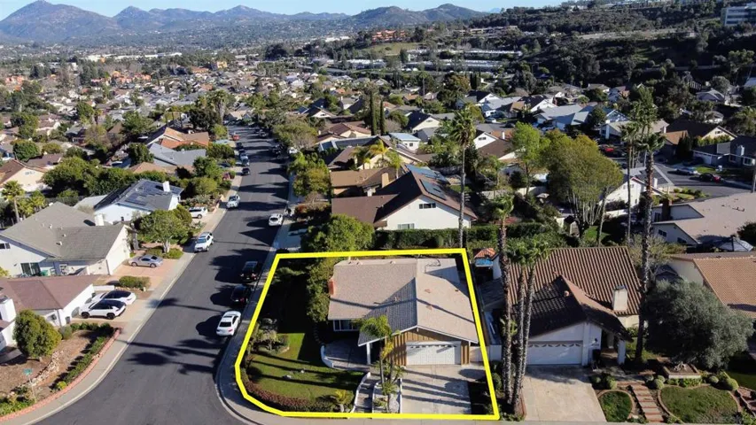 17191 Libertad Dr, San Diego, California 92127
