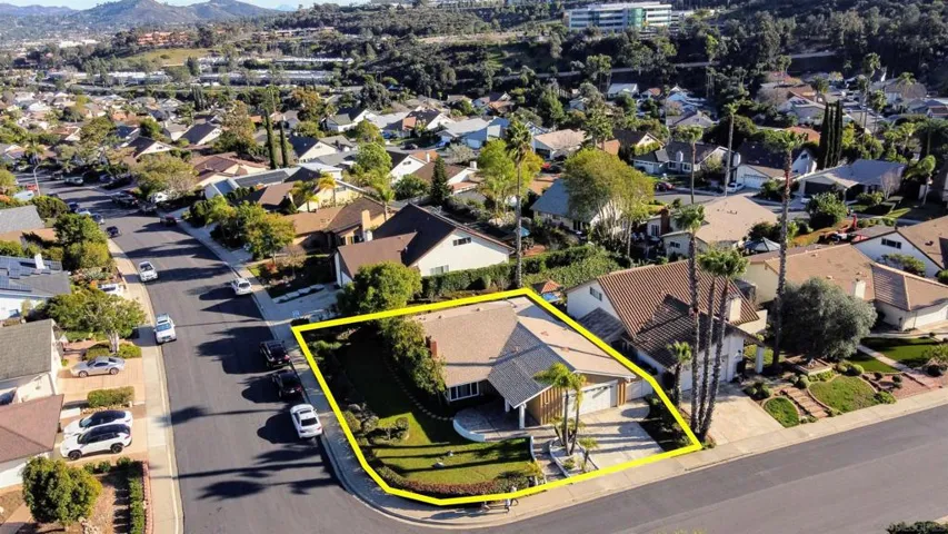 17191 Libertad Dr, San Diego, California 92127