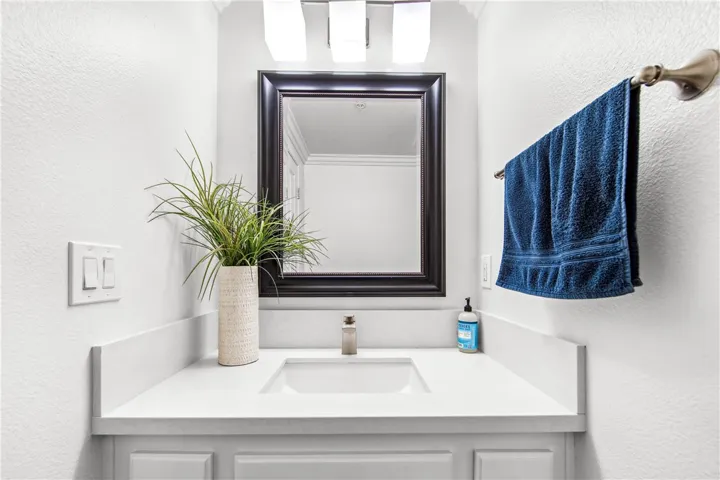 Powder room
