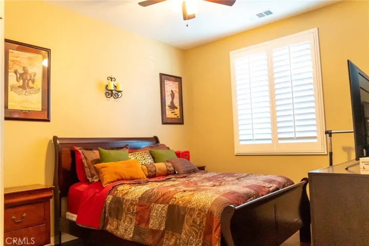 15507 Red Pepper Place, Fontana, California 92336